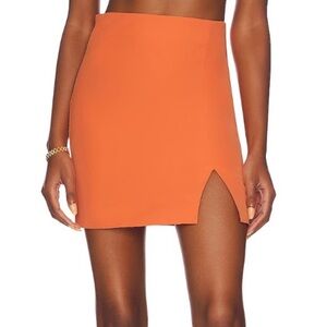 🍊 NWOT Bardot Mini Skirt in Orange Fizz